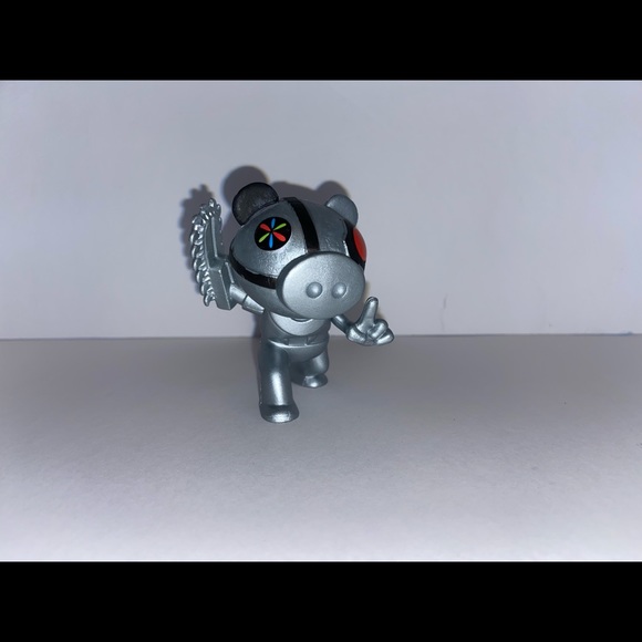 Piggy Roblox Minifigure  Series 2 Silver Robby (from character packs) 3” Figure - Picture 1 of 3